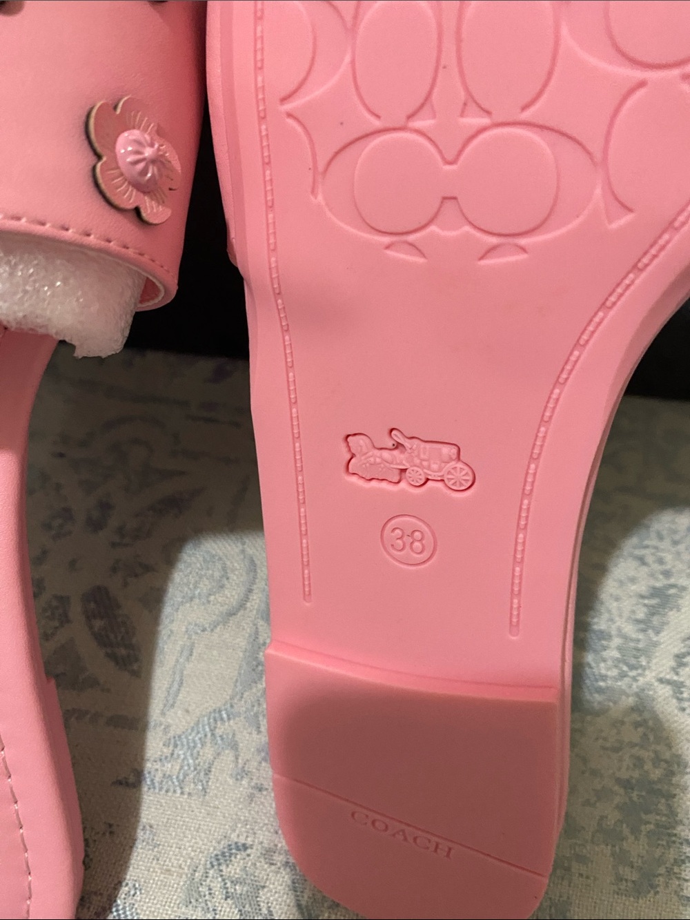 Coach Pink Floral Appliqué Slide Sandals with Gold Logo - Picture 7 of 7